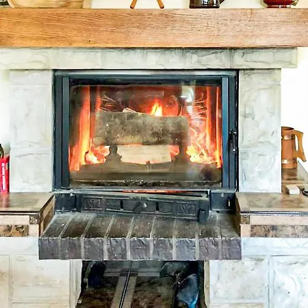 Σπίτι διακοπών 2 Bedroom Awesome In *