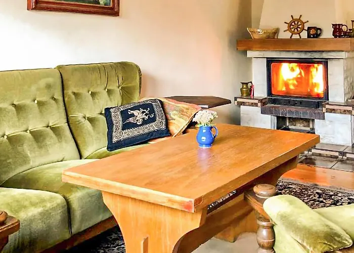 Σπίτι διακοπών 2 Bedroom Awesome In Ostrzyce