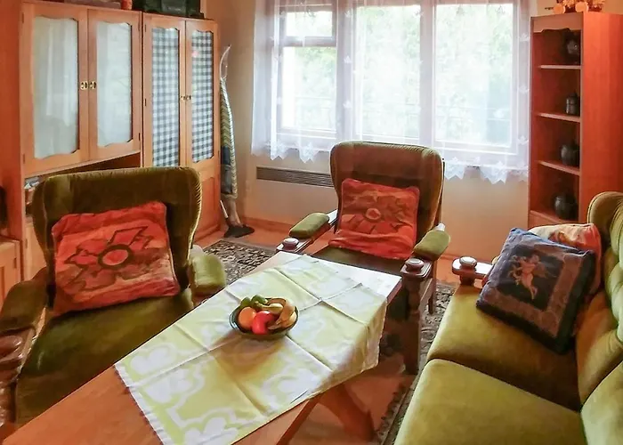 2 Bedroom Awesome In Prázdninový dům