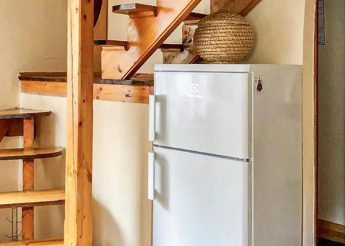 2 Bedroom Awesome In * Ostrzyce